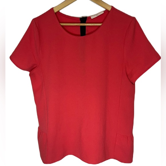 Elodie short sleeve blouse in coral with black trim and button detail, size xl. - Picture 5 of 13